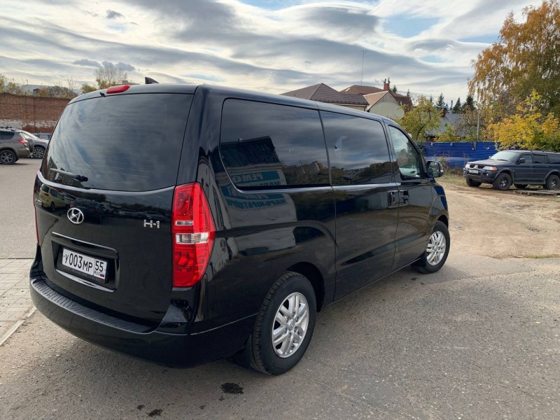 Hyundai H-1 (Grand Starex)