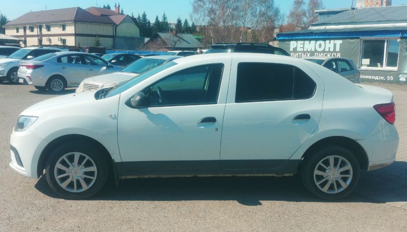 Renault Logan