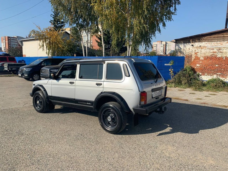 Lada 2131