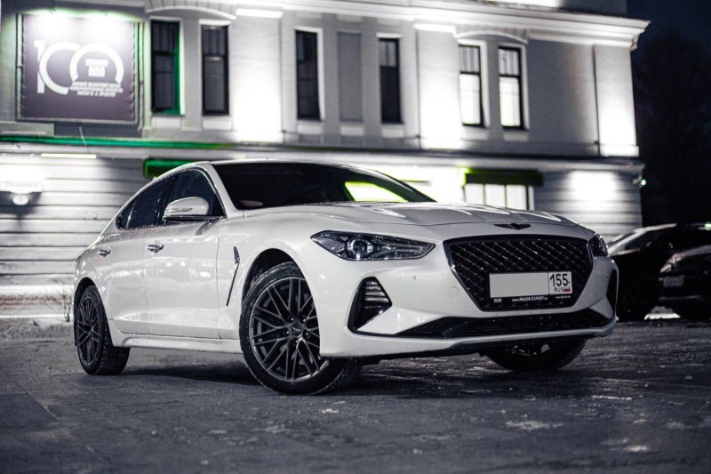 Genesis G70